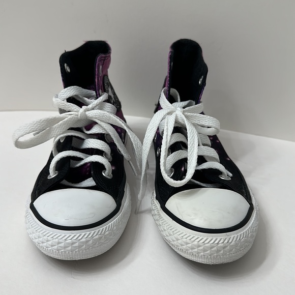 Girls High Top Chuck Taylor All Star Converse - Picture 2 of 7